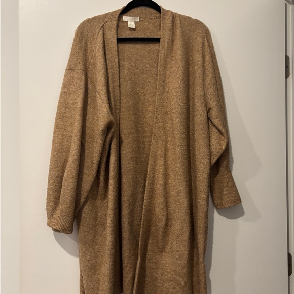 H&M Tan Cozy Cardigan - Picture 2 of 3
